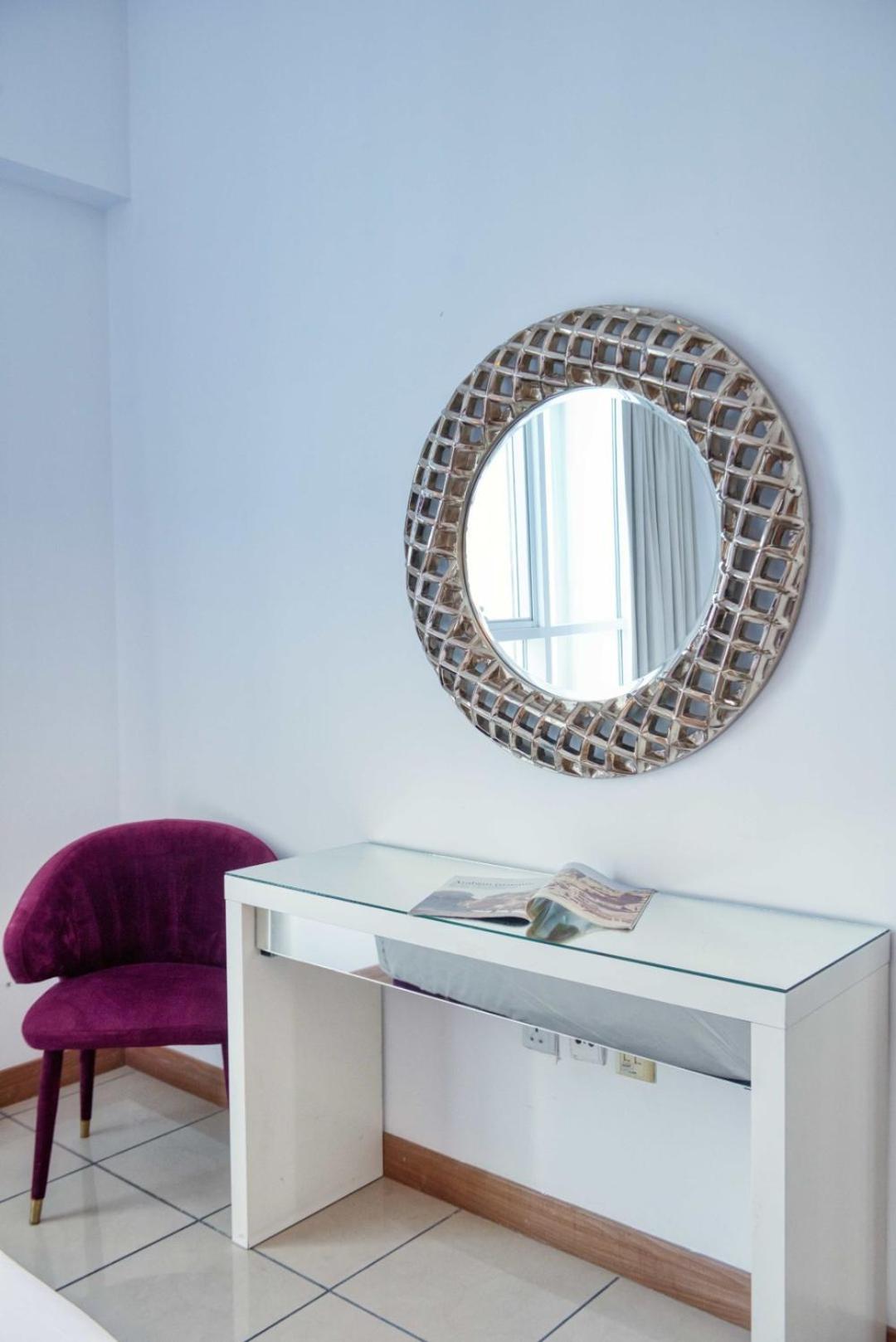 Apartment Dream - 3 Bedroom In Sulafa Tower Marina *