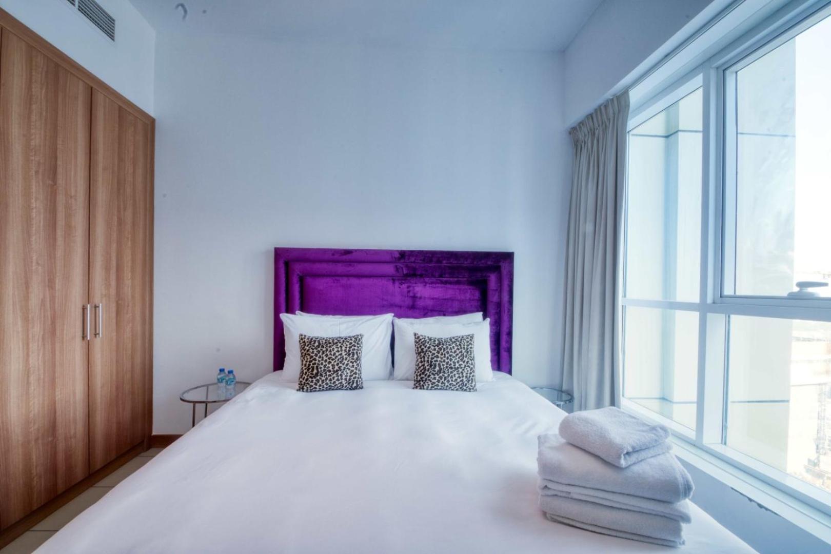 Apartment Dream - 3 Bedroom In Sulafa Tower Marina Dubai